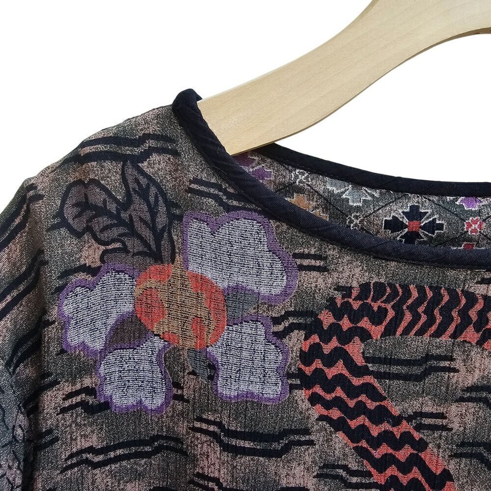 Dorothy Schoelen Platinum Rayon Tiger Print Top, Shows Some Wear, Size S, Loose - Picture 7 of 11